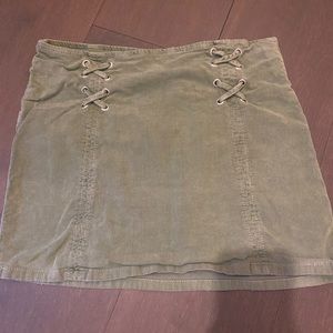 Army green BDG skirt